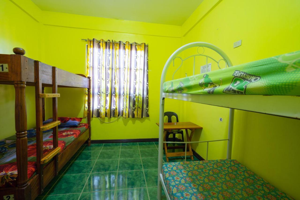 Joval Homestay Coron Exterior photo